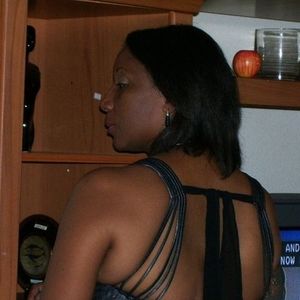 Meet your Posher, Fay